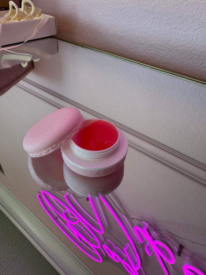 Pink Macaroon Cream Remover