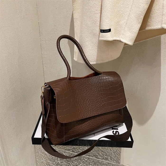 Aligator Women's Leather Shoulder Bag