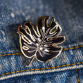 Big Monstera enamel pin