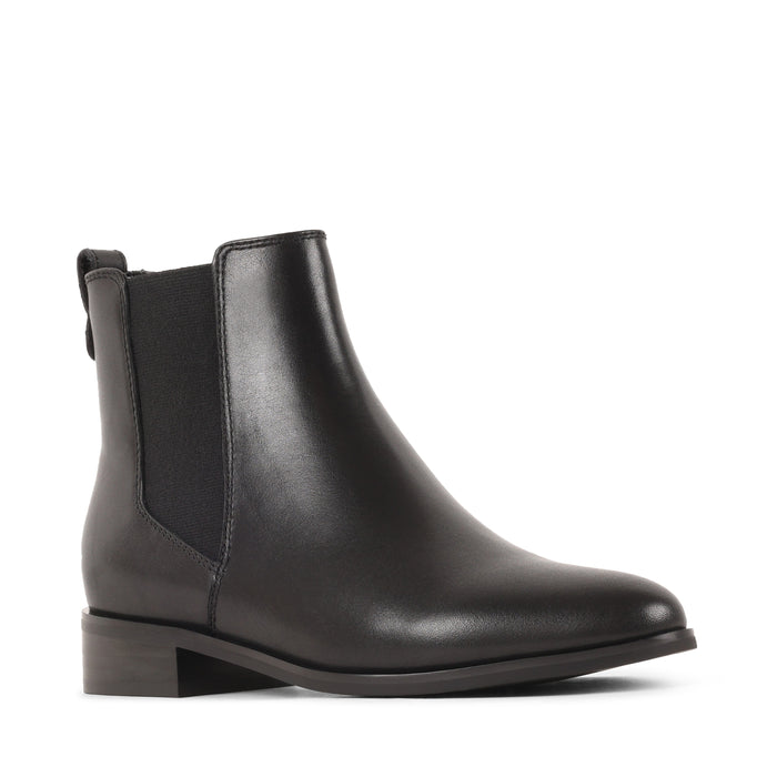 CELESTEE BLACK LEATHER WATERPROOF BOOT