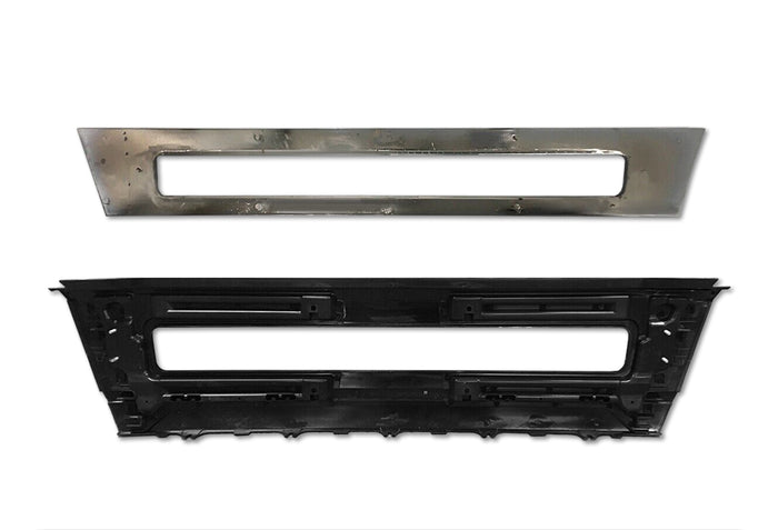 Center Middle Bumper Plastic with Chrome Trim 2016-2017 Volvo VNL