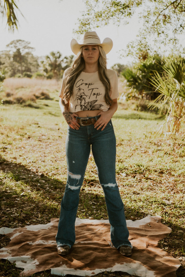 Crop Top Graphic T-Shirt