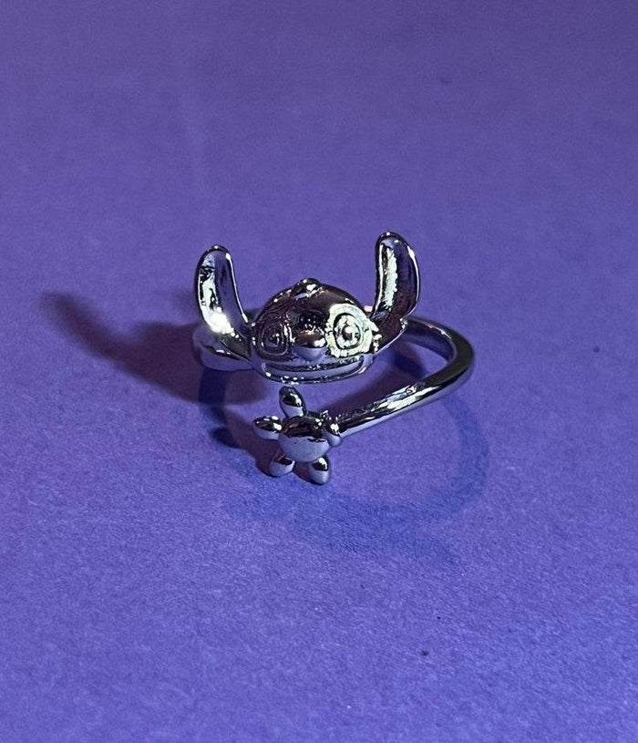 Face Ring with Adjustable Sizing - Limited Edition for Fans and Lovers