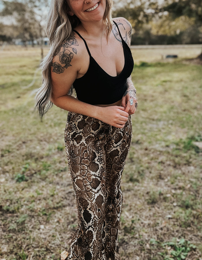 Floral Textured Padded Bralette - Black