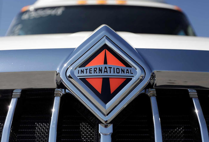 Front Hood Grille Emblem Logo 2 pcs International