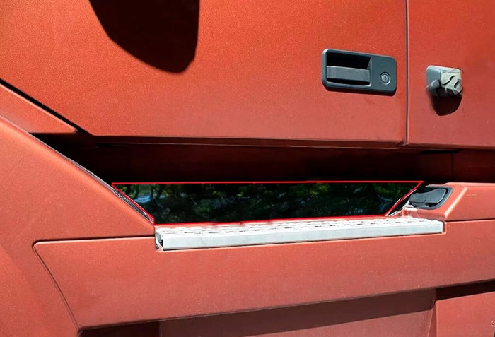 Front Panel Stripe Chrome Trims Top Kick Set (9RL) 2004-2017 Volvo VNL