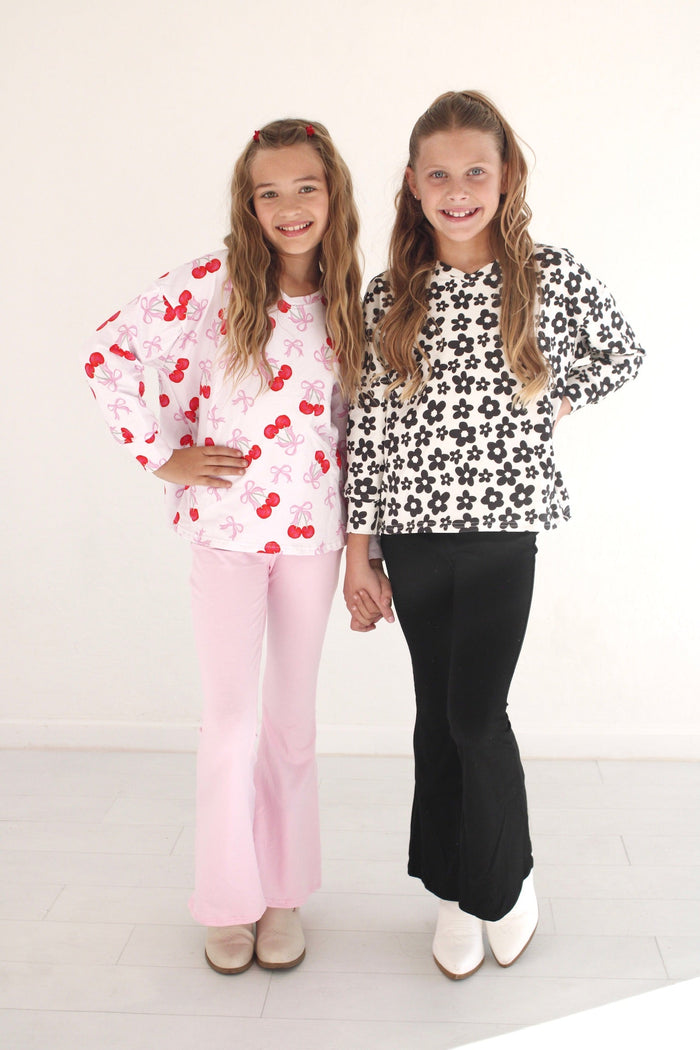 Girly vibes collection- Midnight flower