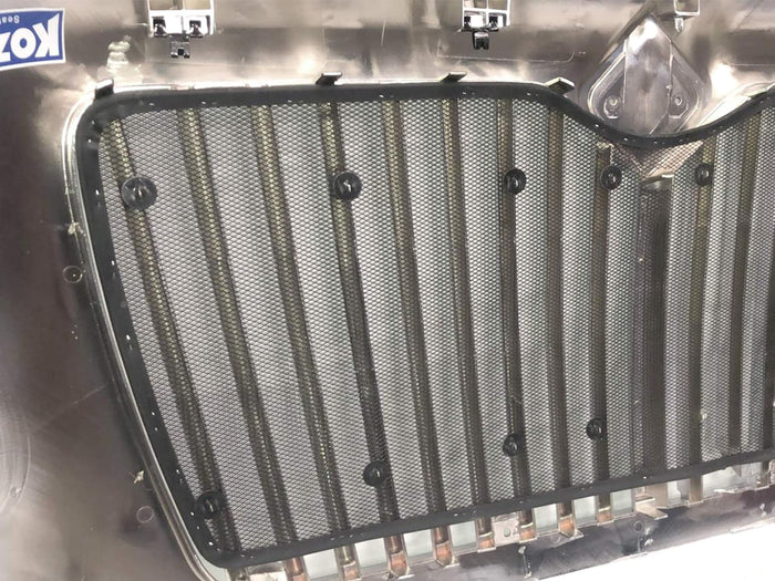 Grille Chrome International Durastar 2002+