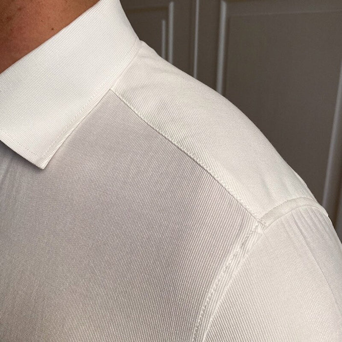 Italiano Men's Elegant Button-Up Shirt