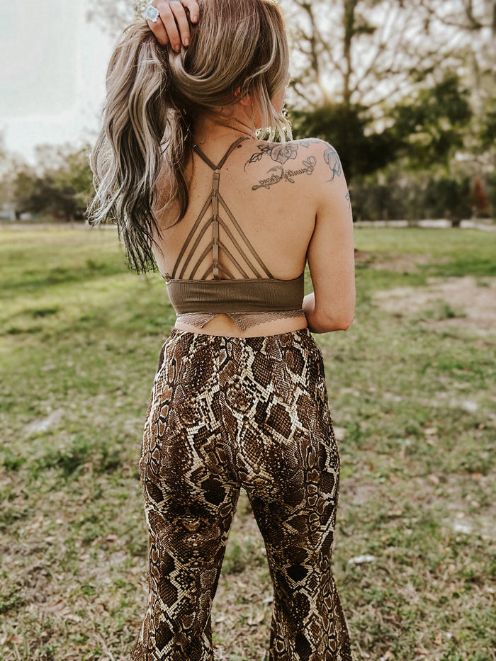 Light Of The Moon Crochet Trim Bralette - Mocha