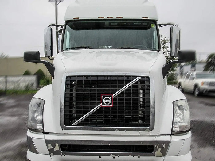 Front Logo Emblem Without Stripe Volvo 2004-2018 -
