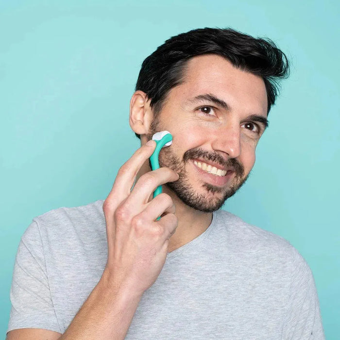 Neofollics beard growth kit - Hairgivers