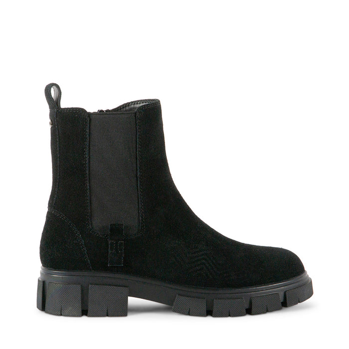 BLACK SUEDE