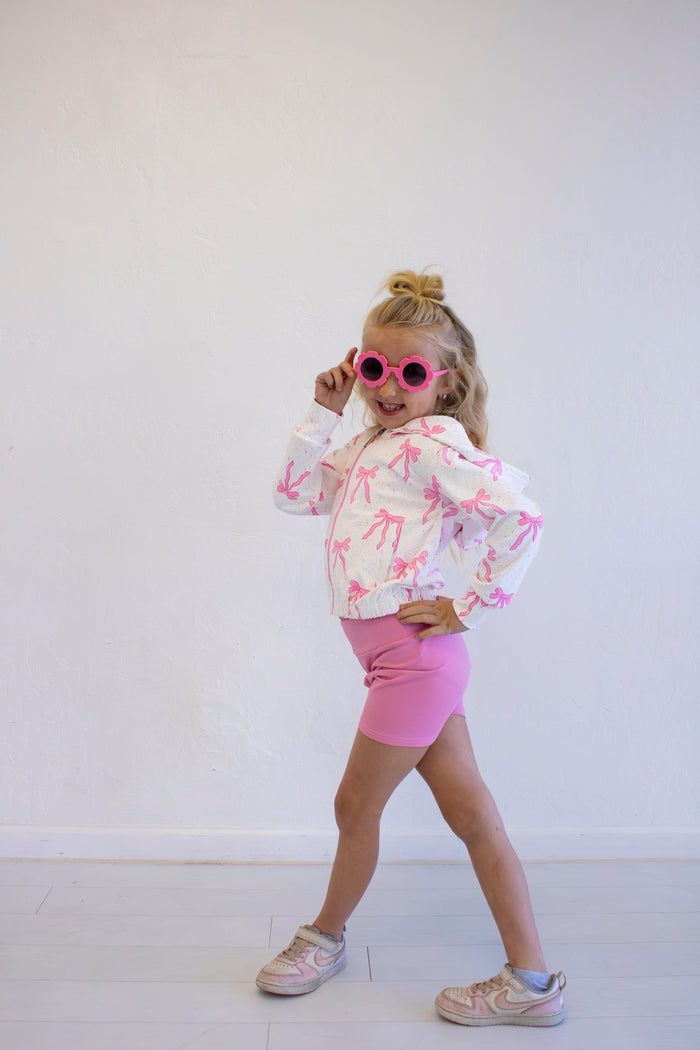 Pretty in motion- Bow Babe 2-piece set