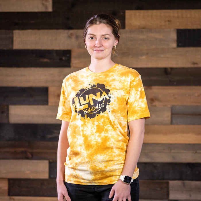 "RUN FREE" LUNA SPLASH TIE-DYE TEE T-SHIRT - worn by model, front