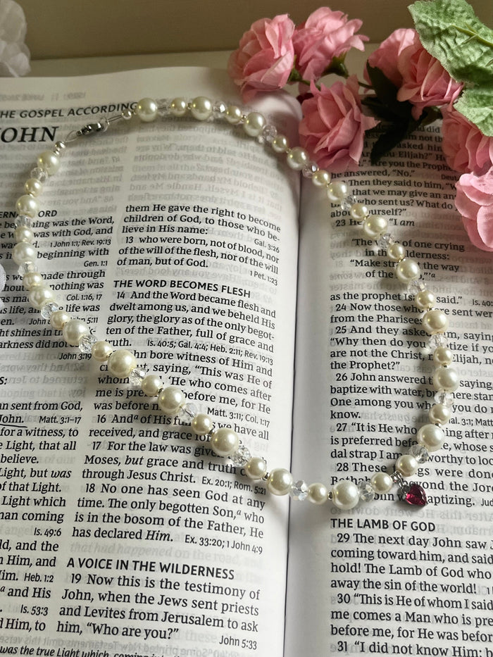 Silver Necklace Heart Pendant Glass & Pearl