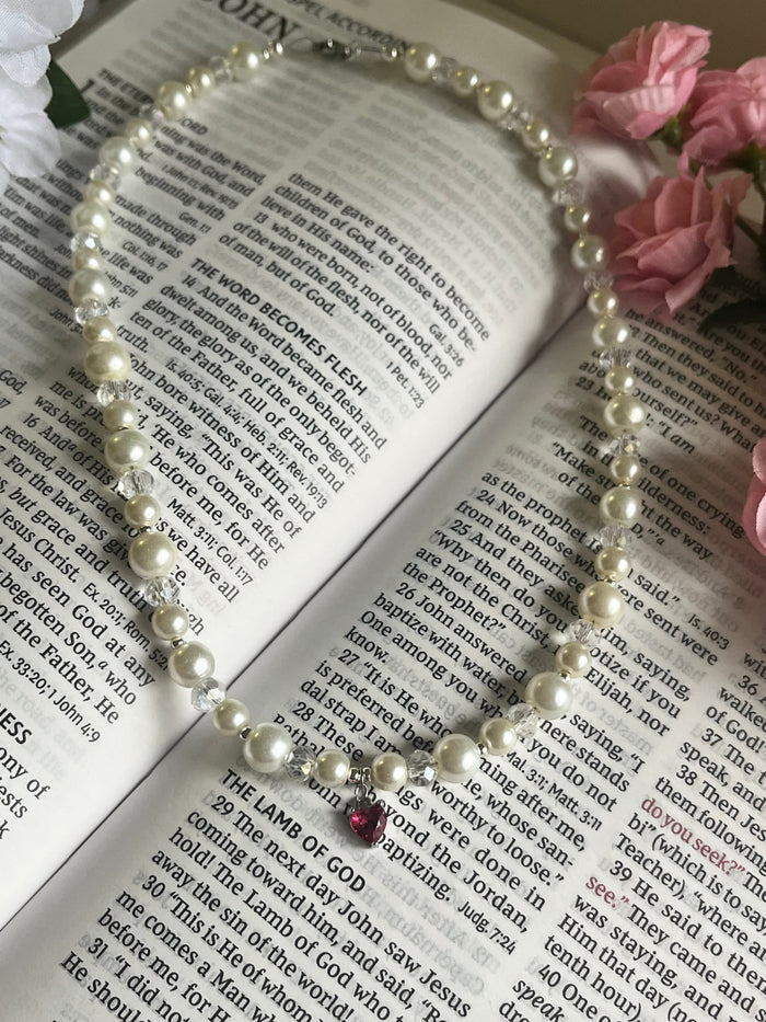 Silver Necklace Heart Pendant Glass & Pearl
