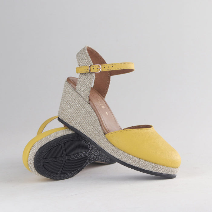 Froggie Women's Slingback Wedge- Butter Multi Leather- 10609 - pair.