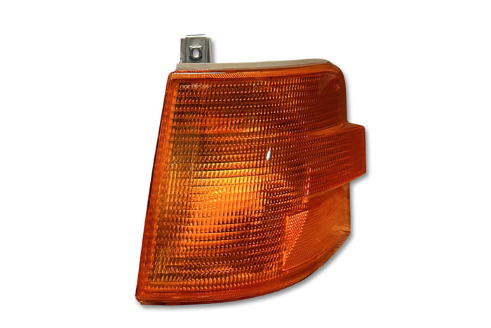 Turn Signal Light Driver 1998-2003 Volvo VN VNL;  2000-2017 VNM