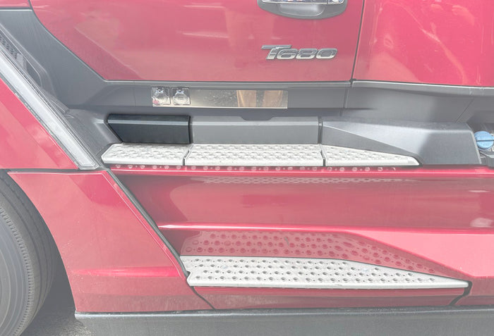 Upper Kick Panel A33-1247 Driver 2022+ Kenworth T680 Next Gen