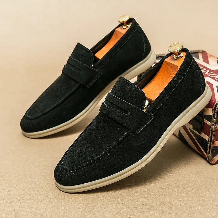 Black / 6 (38 EU)